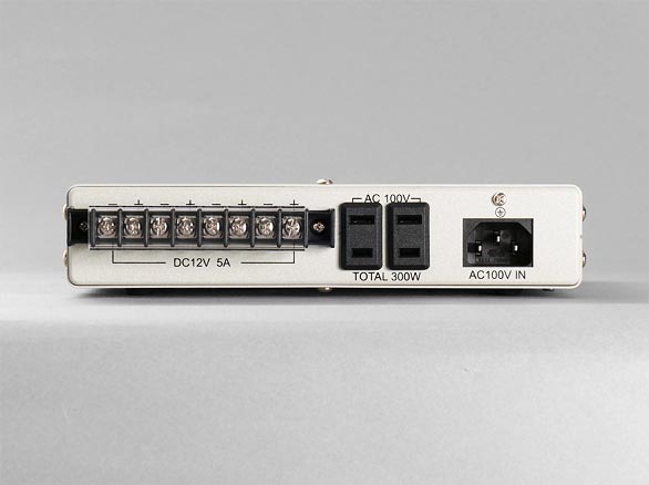 RD-3282 DC12Vマルチ電源(スイッチング方式)