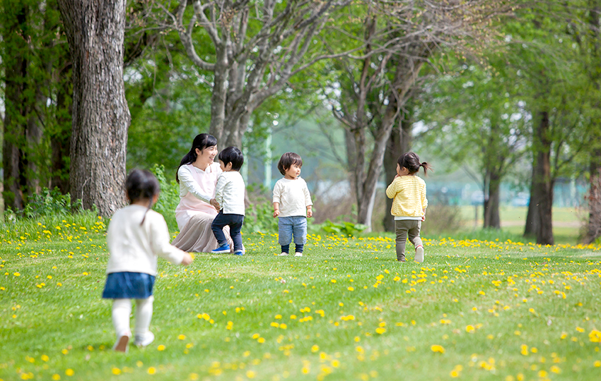 遠くから園児の様子を見守れるネットワークカメラ